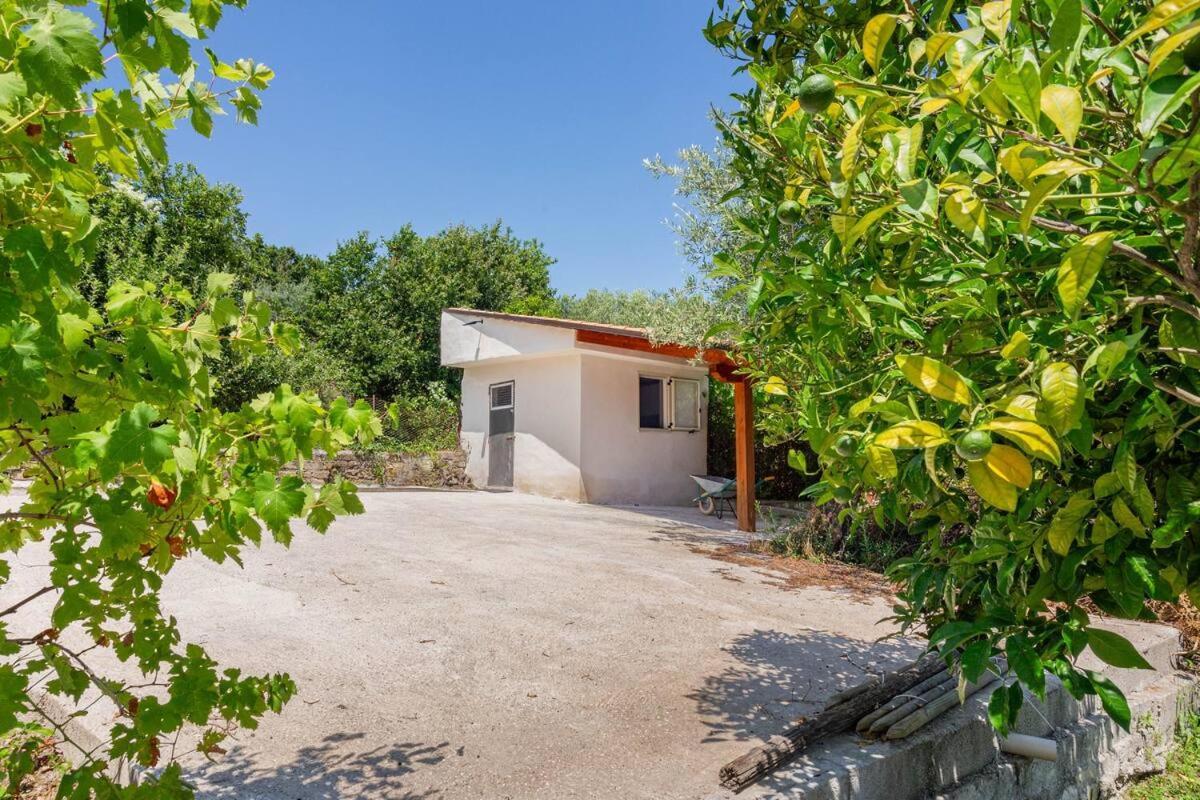 Guesthouseminturnoit Lucia Sparagna Exteriör bild