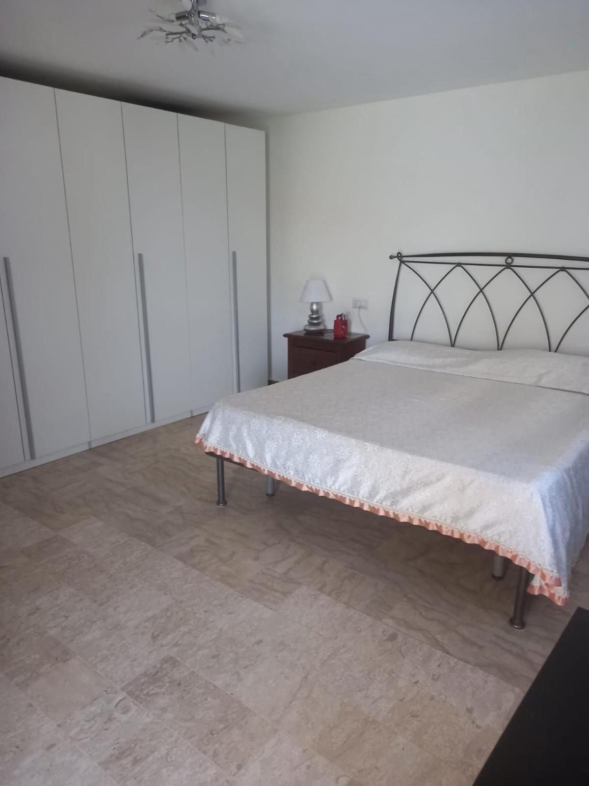 Guesthouseminturnoit Lucia Sparagna Exteriör bild